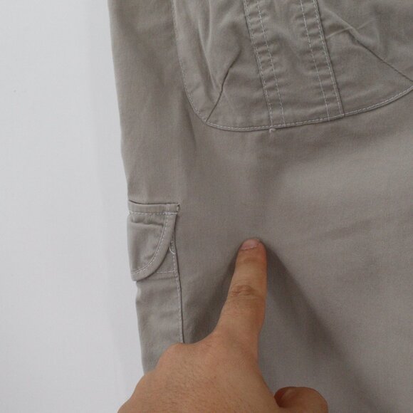 kuhl shorts Women's 6 outdoor gorpcore flat front cargo stretch nylon blend - Picture 6 of 12